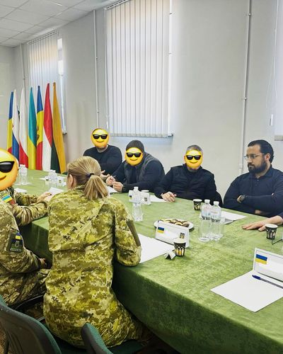 Alexandre Benalla durante operaciones en Ucrania